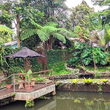 Garden Villas Cipanas Sindanglaya Exterior foto